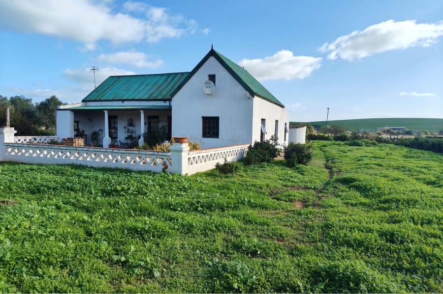 3 Bedroom Property for Sale in Moorreesburg Rural Western Cape